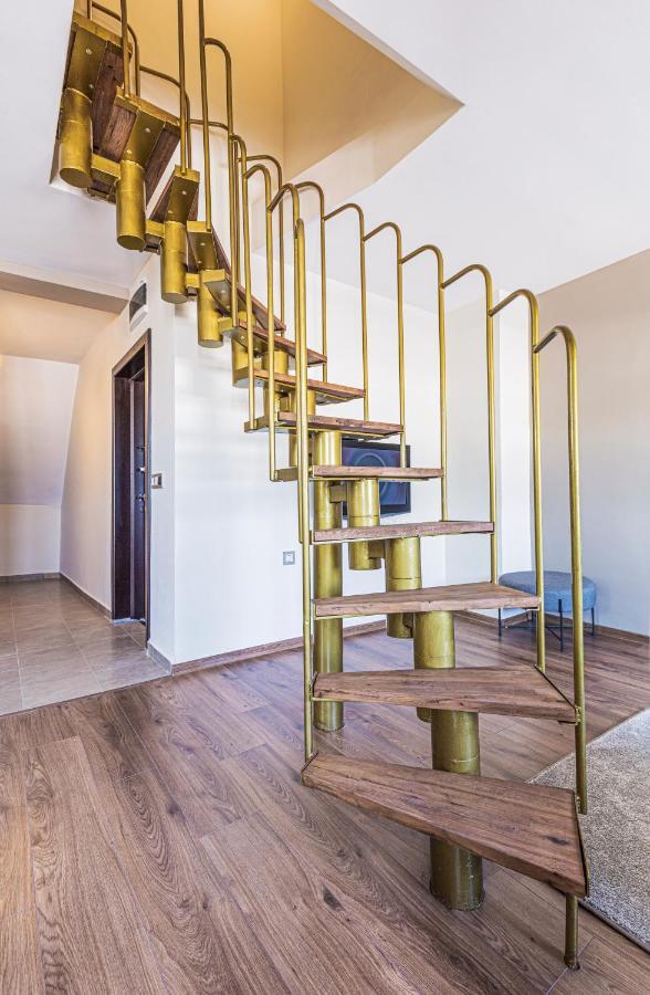 Fancy 1Bd Penthouse With Terrace Near The Centre By Flat Mаnager Apartment Plovdiv Exterior photo